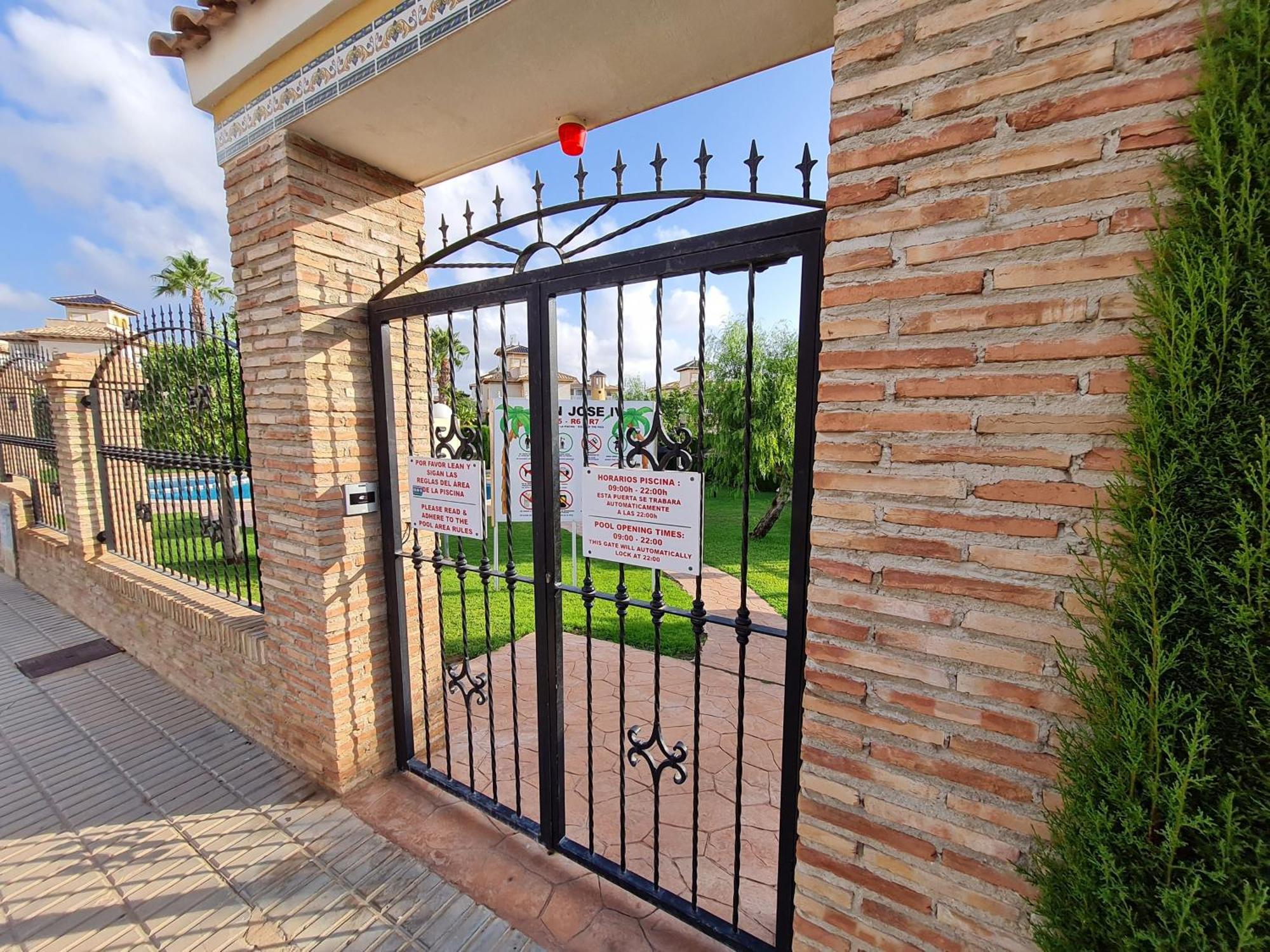 Schoenes Ferienhaus Casa Juan Mit Pool Dehesa de Campoamor  المظهر الخارجي الصورة